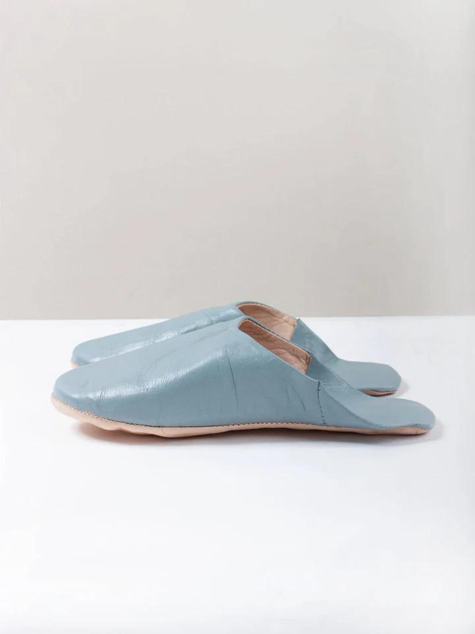 Leather Women's Babouches Handmade Moroccan Slippers Natural Sheepskin Indoor Slippers Comfortable Artisan Slippers