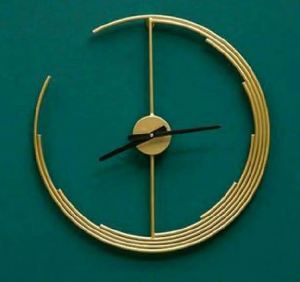 Modern Minimalist Metal Wall Clock