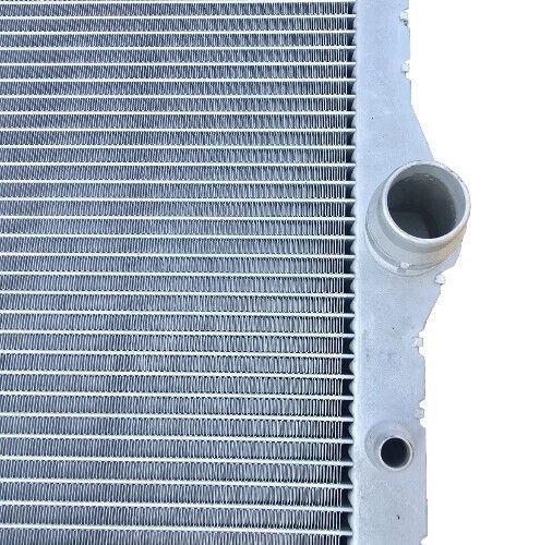 BMW M2 M3 M4 F87 F22 F80 F82 F83 Engine Radiator 17112284607 2284607