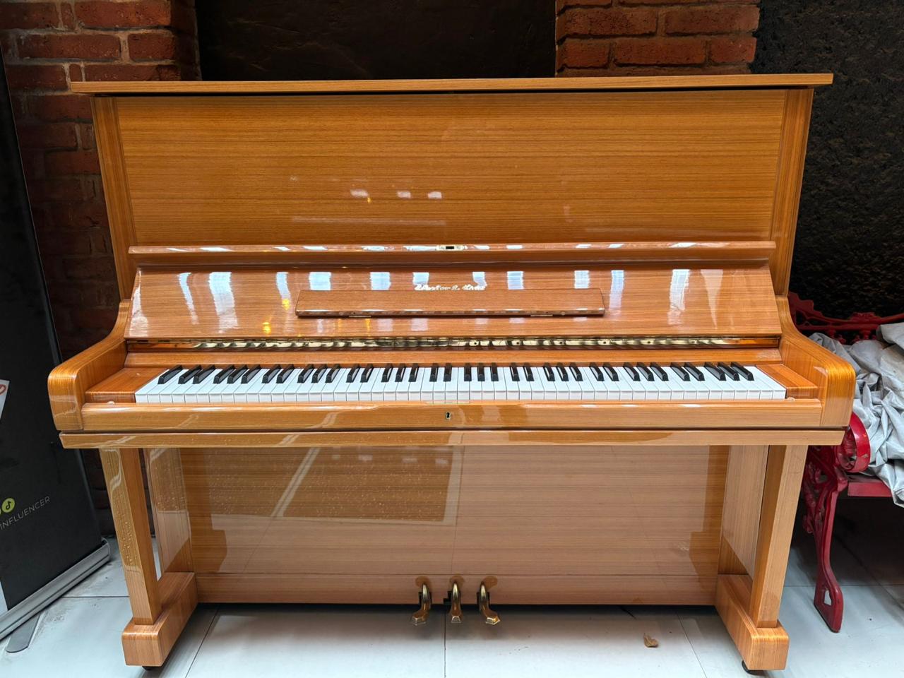 Schafer and Sound VS-52