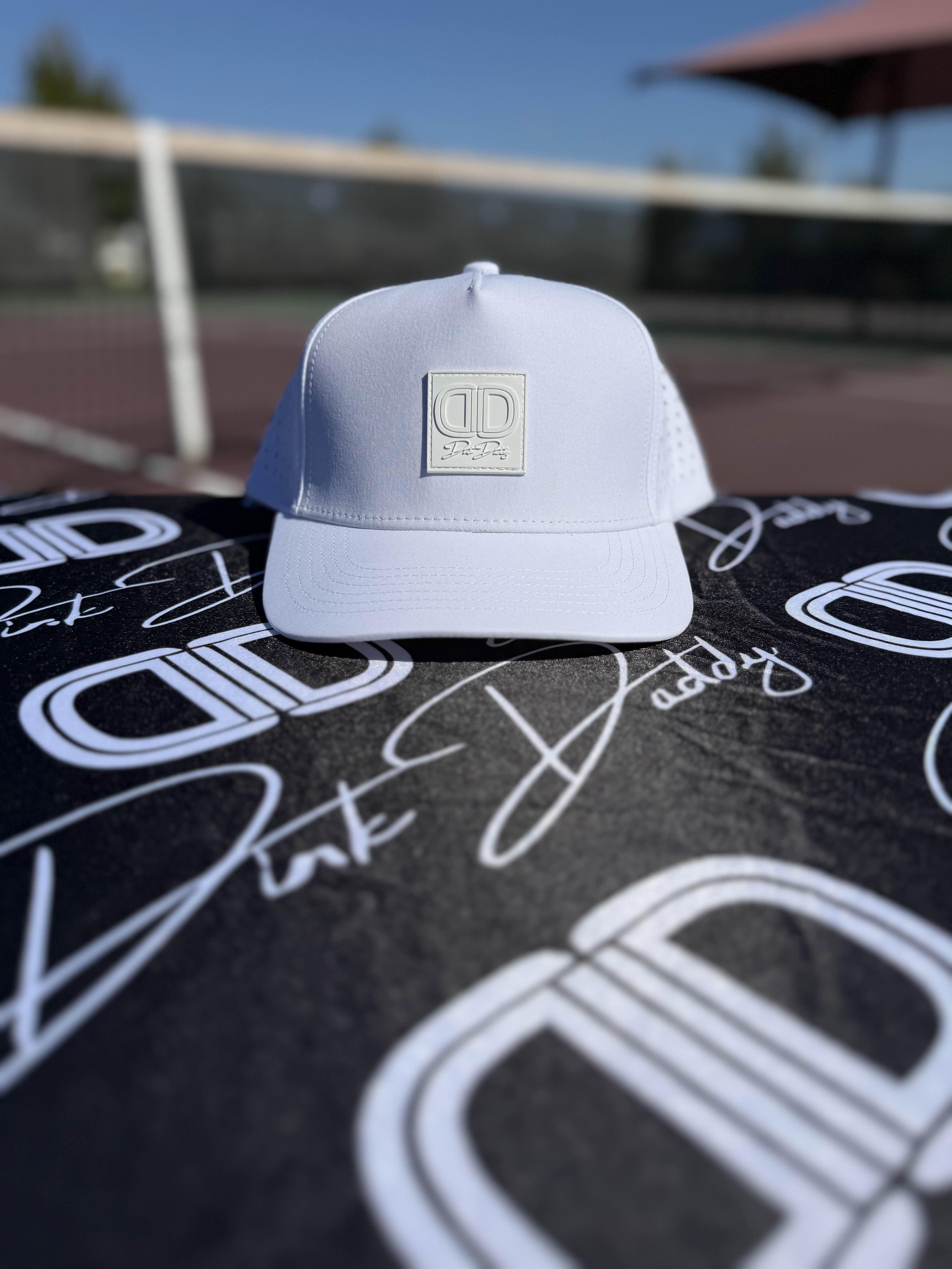 Comp Series 5 Panel Snapback - White