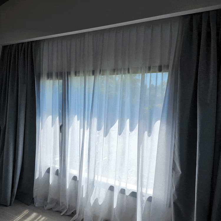 Doble Cortinado Voile + Black Out con Riel Europeo