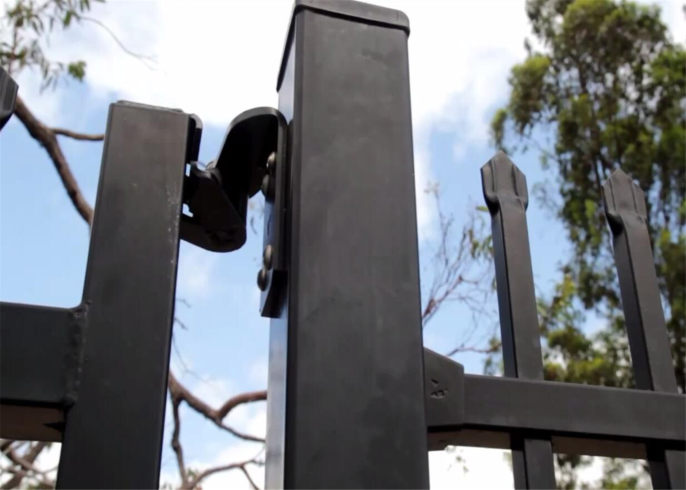 Crimped Spear Garrison Fencing 