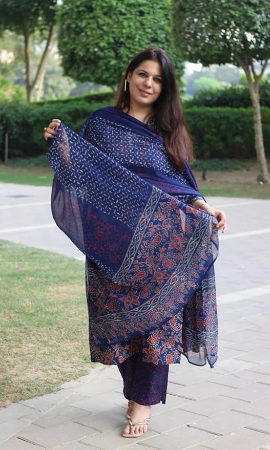 MEERA FAB Women's Pure Cotton Floral Printed Kurta With Palazzo & Dupatta
