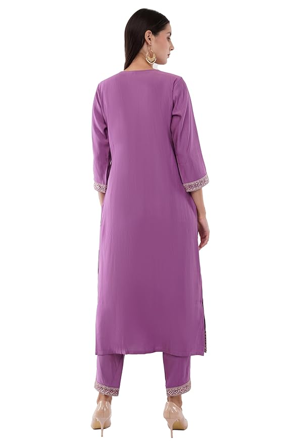 dhartii Silk Embroidery Ethnic Straight Kurta with Pant and Embroidery Dupatta- Set Of 3