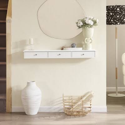 Minimalist Floating Wall Shelf