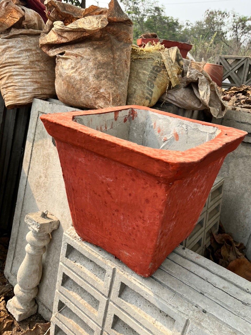 Square Terracotta Planter - Rental 