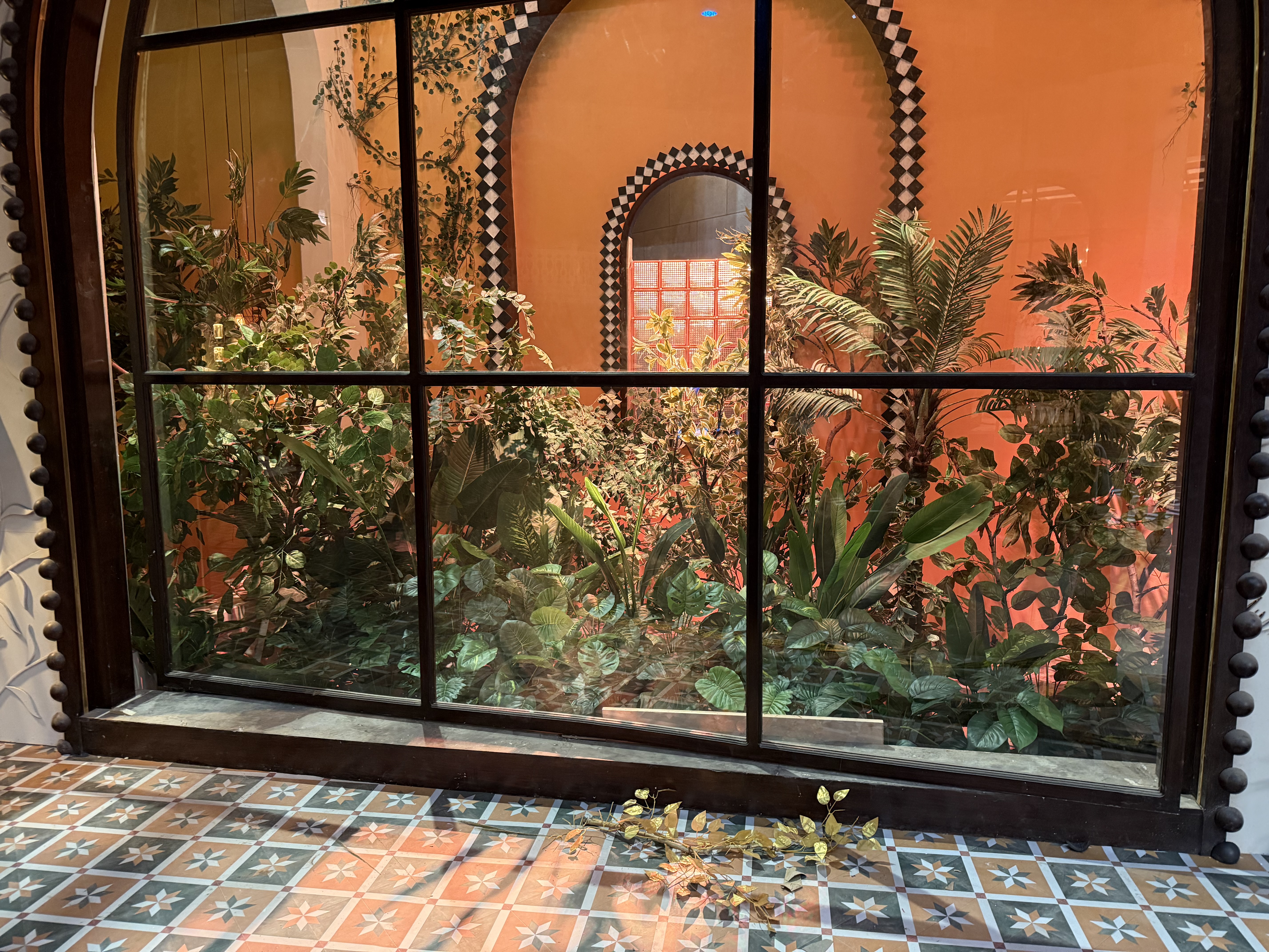Indoor Tropical Garden Display - Rental