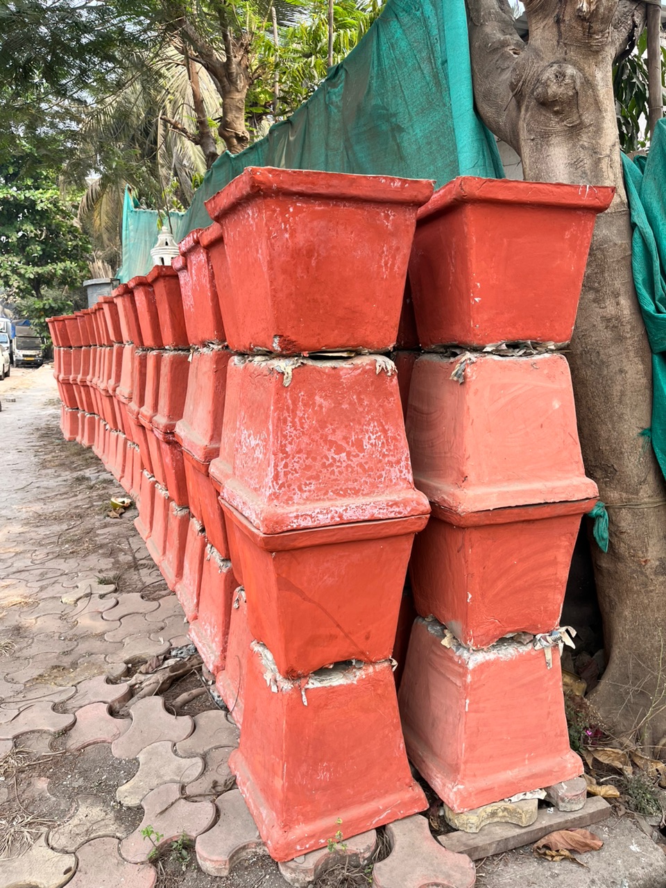 Terracotta Plant Pots - Rental