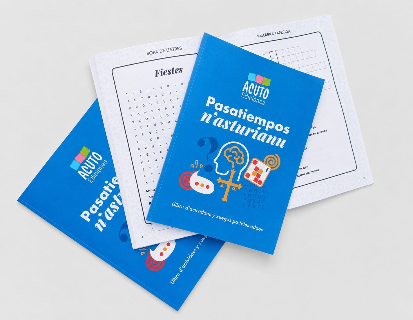 Llibru de pasatiempos n’asturianu