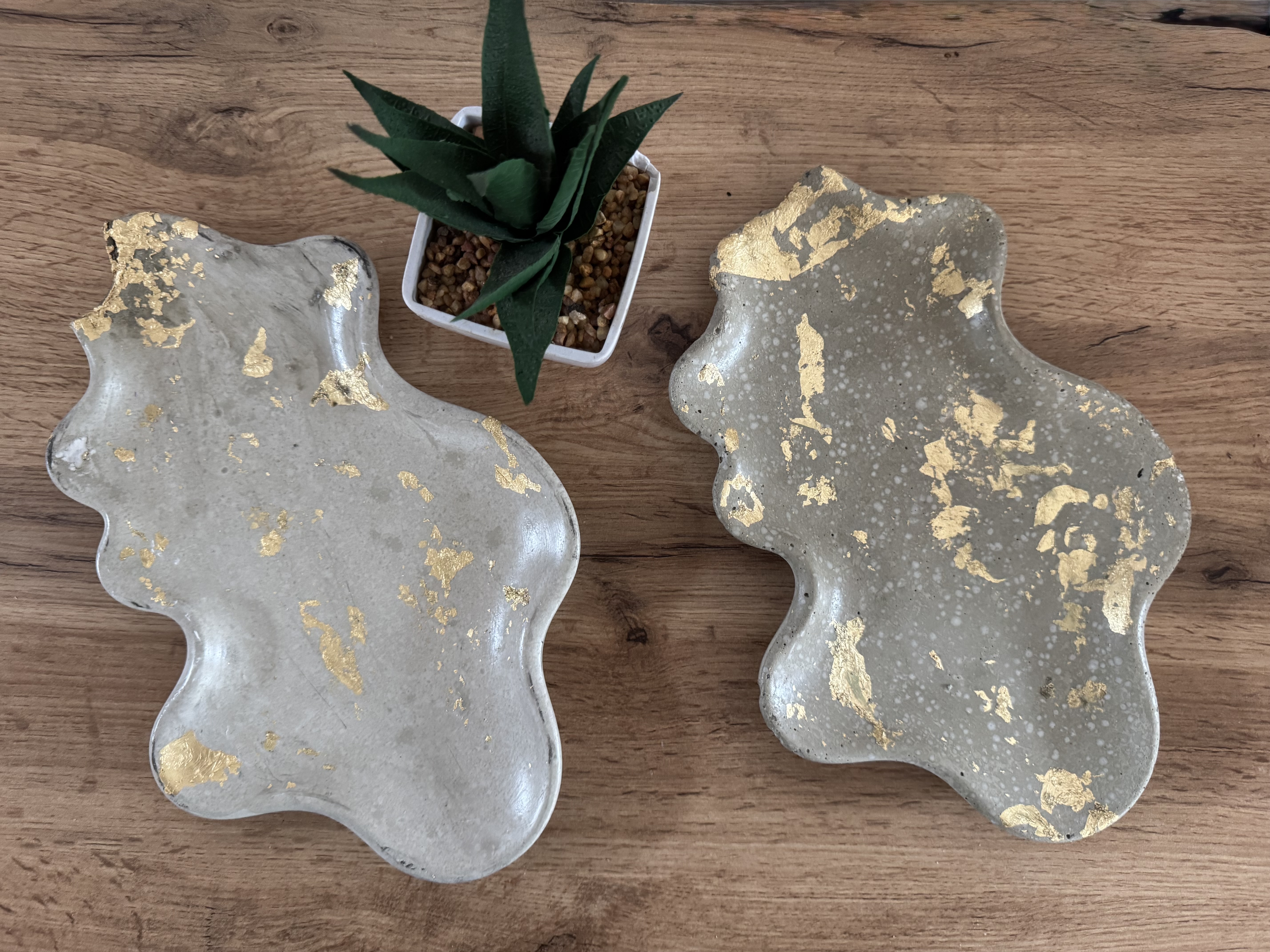 Moonlake Tray- Festive Edition 