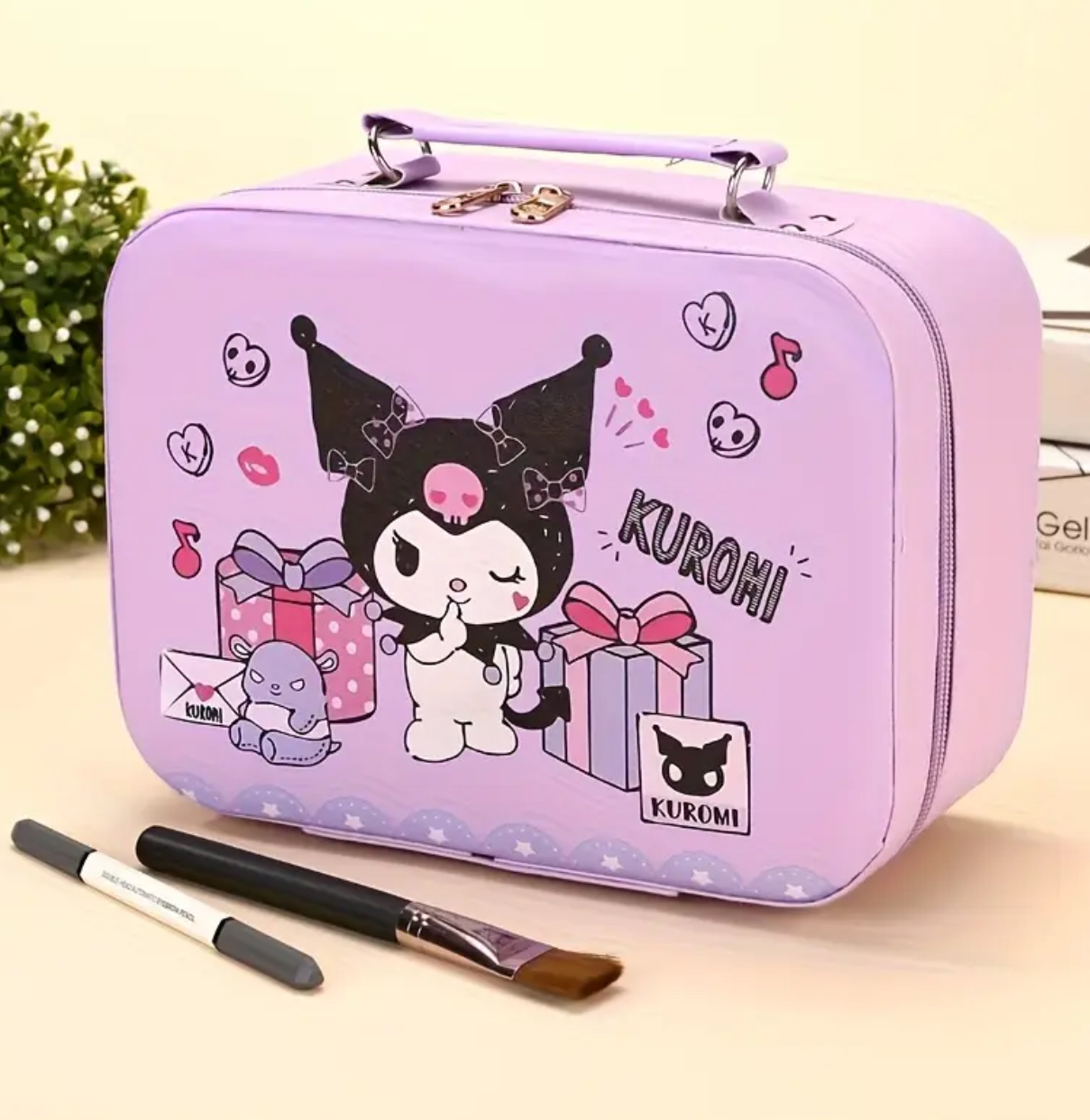 Character themed Makeup Cases