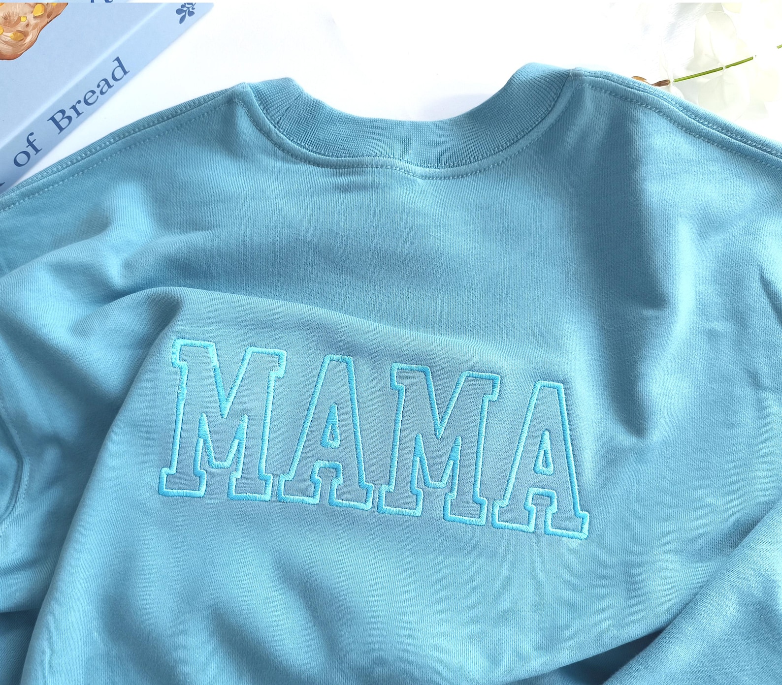 Mom/Dad Embroidered Crewneck Sweatshirt,Mama Sweatshirt,Pregnancy Announcement,Daddy Mommy to be,Mother's day,Father's Day