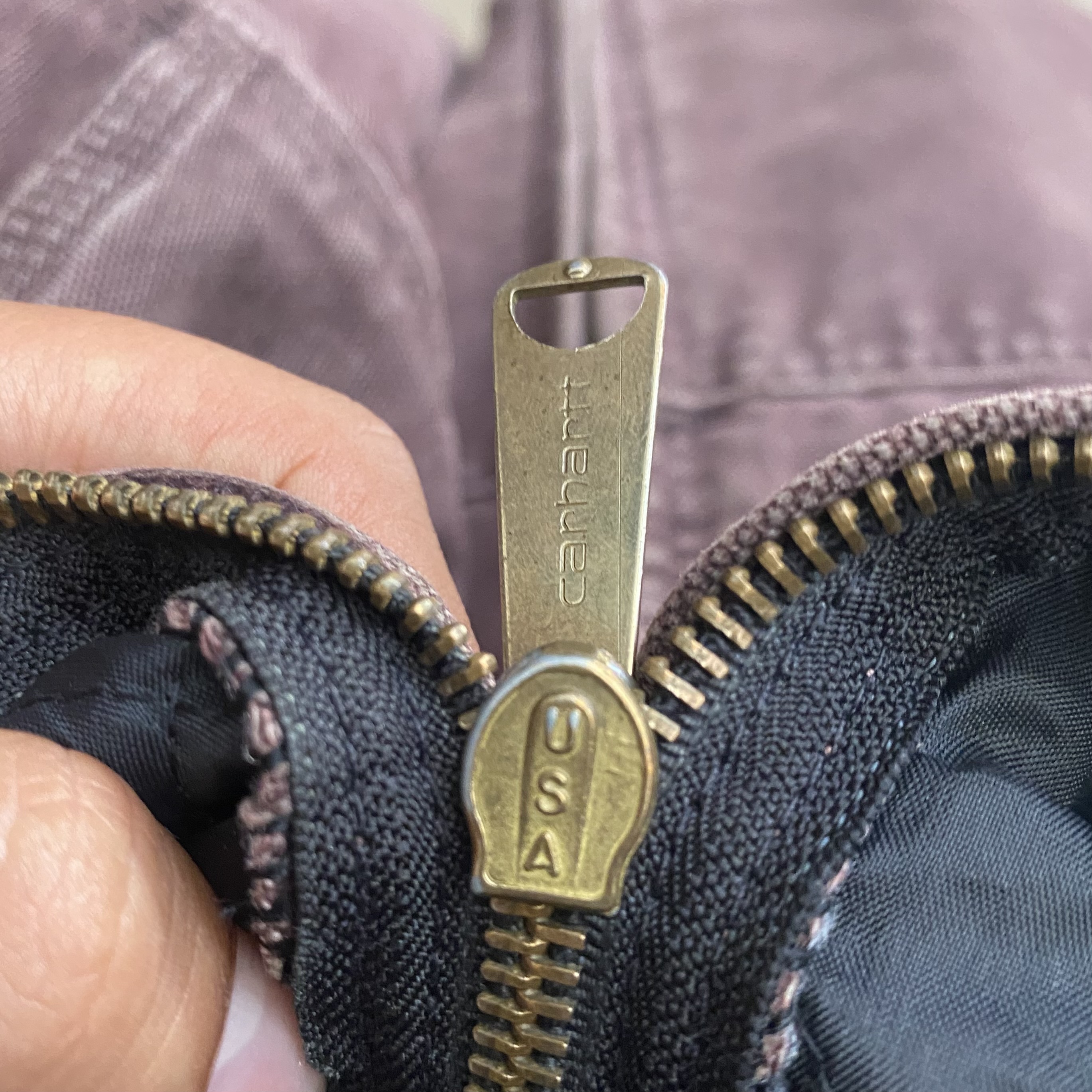 90s Carhatt Duck “Burgundy” Big Logo