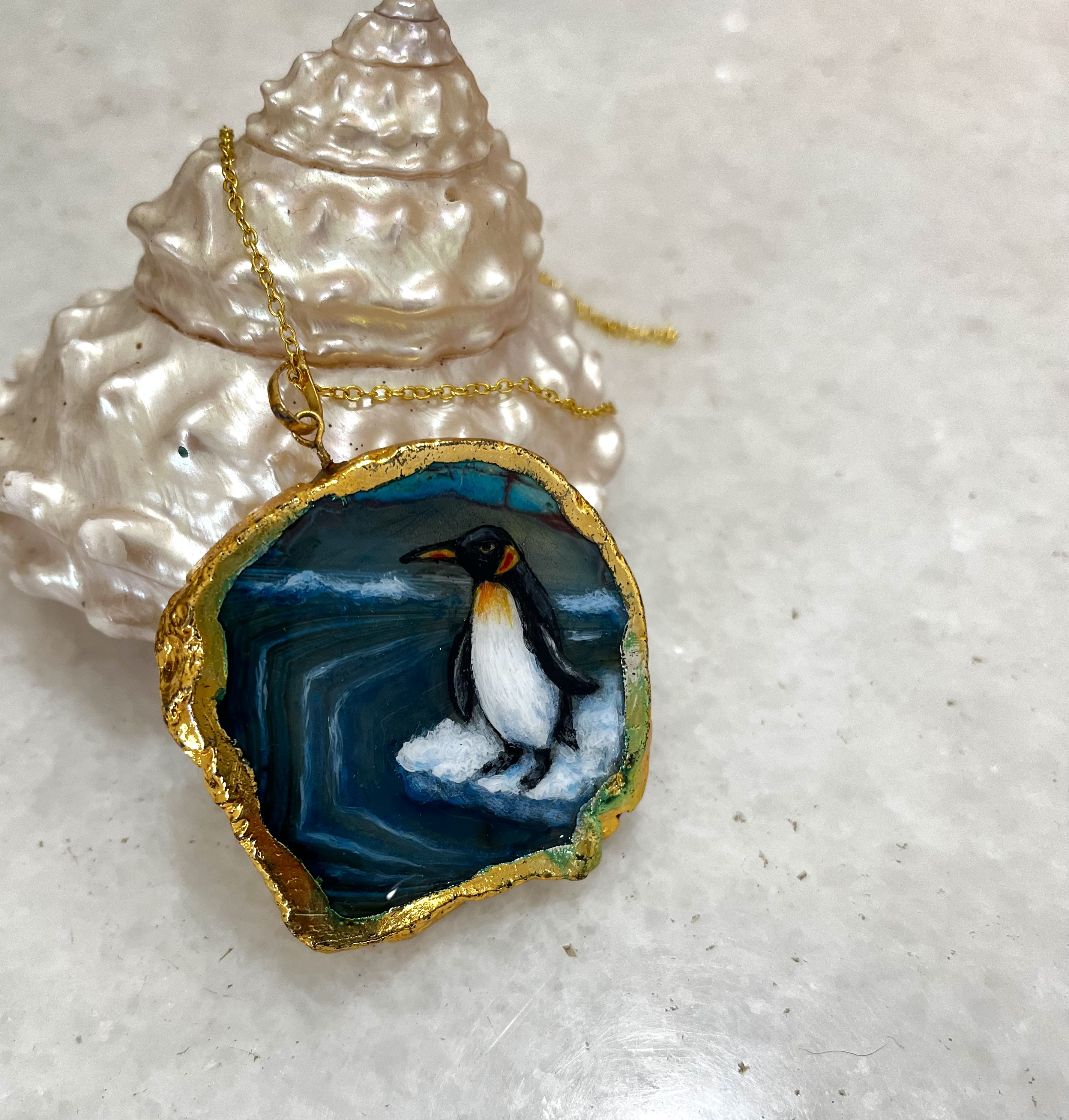 Penguin hand painted agate necklace, hand painted bird jewellery, penguin painted stone, bird jewellery for her, Penguin gifts