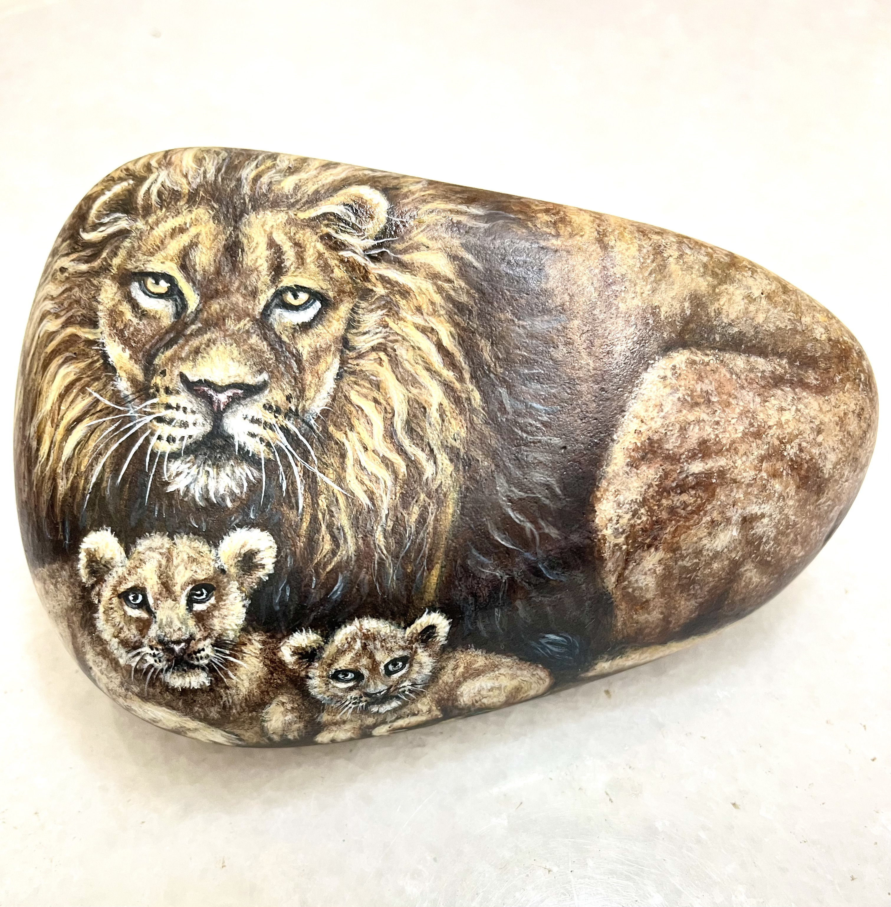 Hand-Painted Lion Family Decorative Stone - a gift to celebrate family love