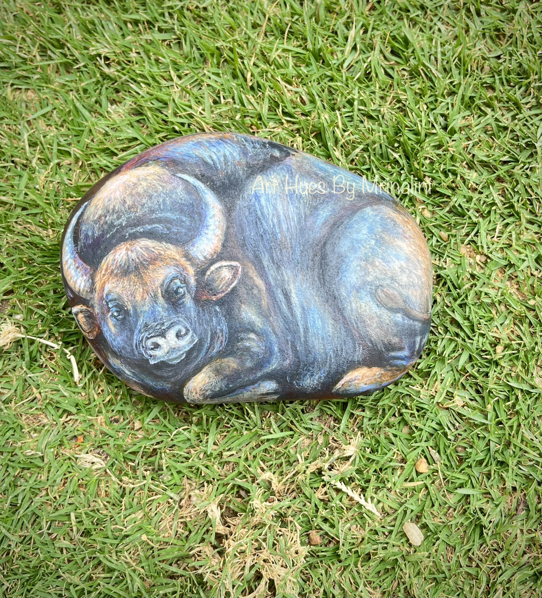 Hand-painted Gaur Rock - gift of wildlife for nature lovers, Indian wildlife collectible