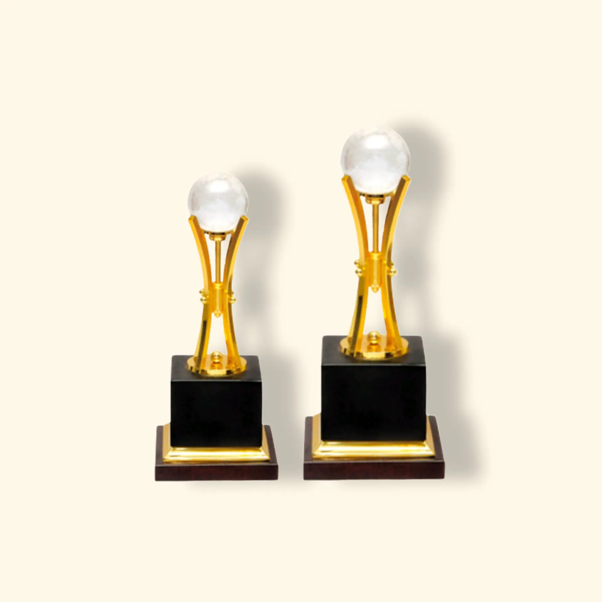 Metal Crystal Pinncale Award