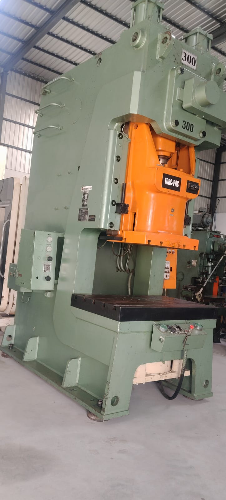 AMADA TP-300C-Z