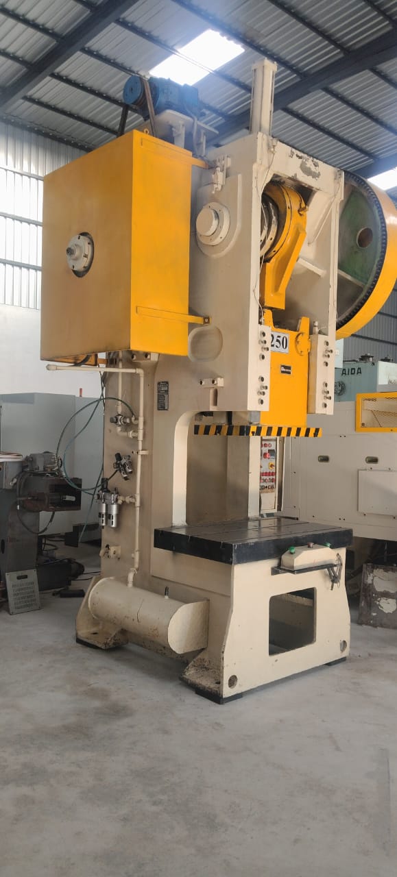 Amada NCP-250