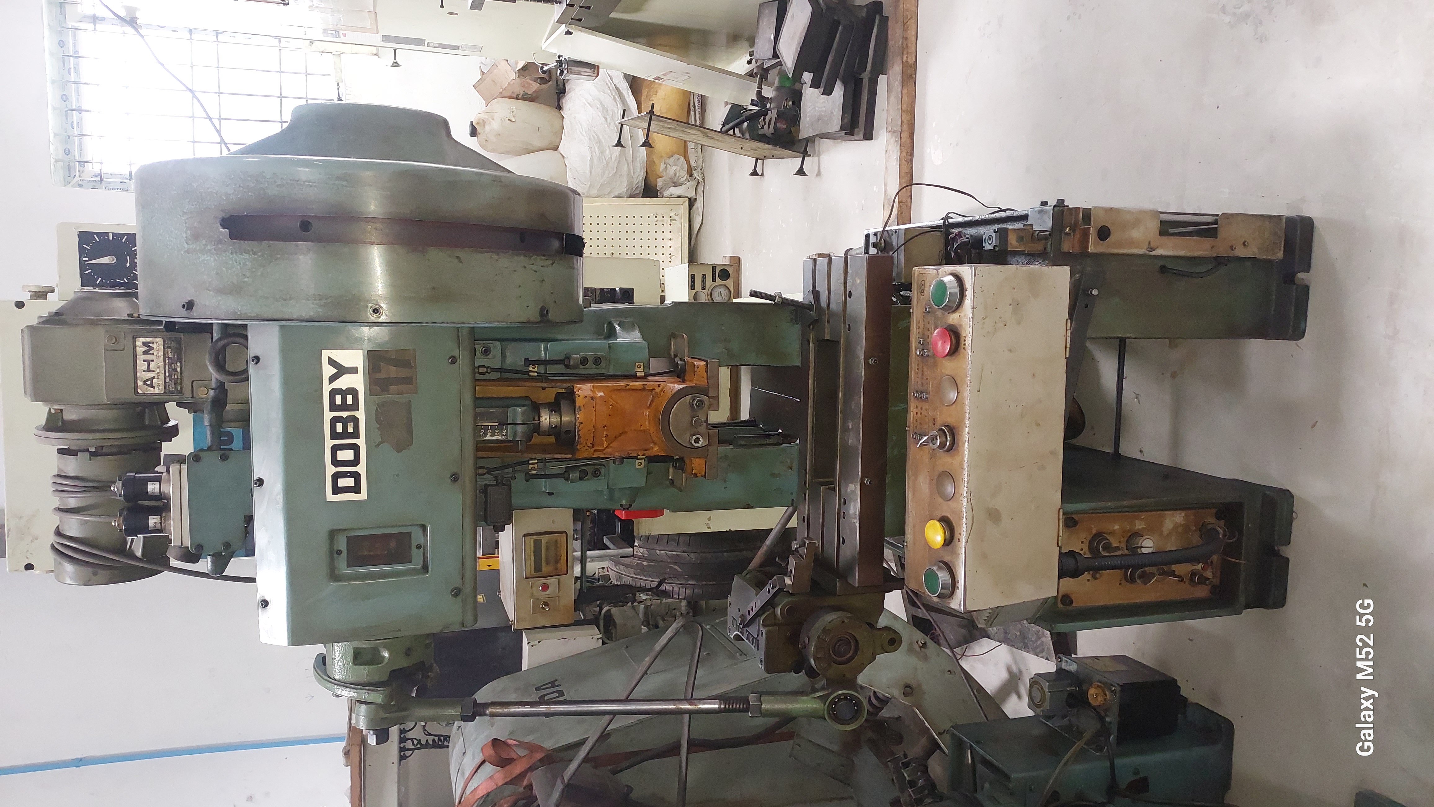 DOBBY 10 TON POWER PRESS
