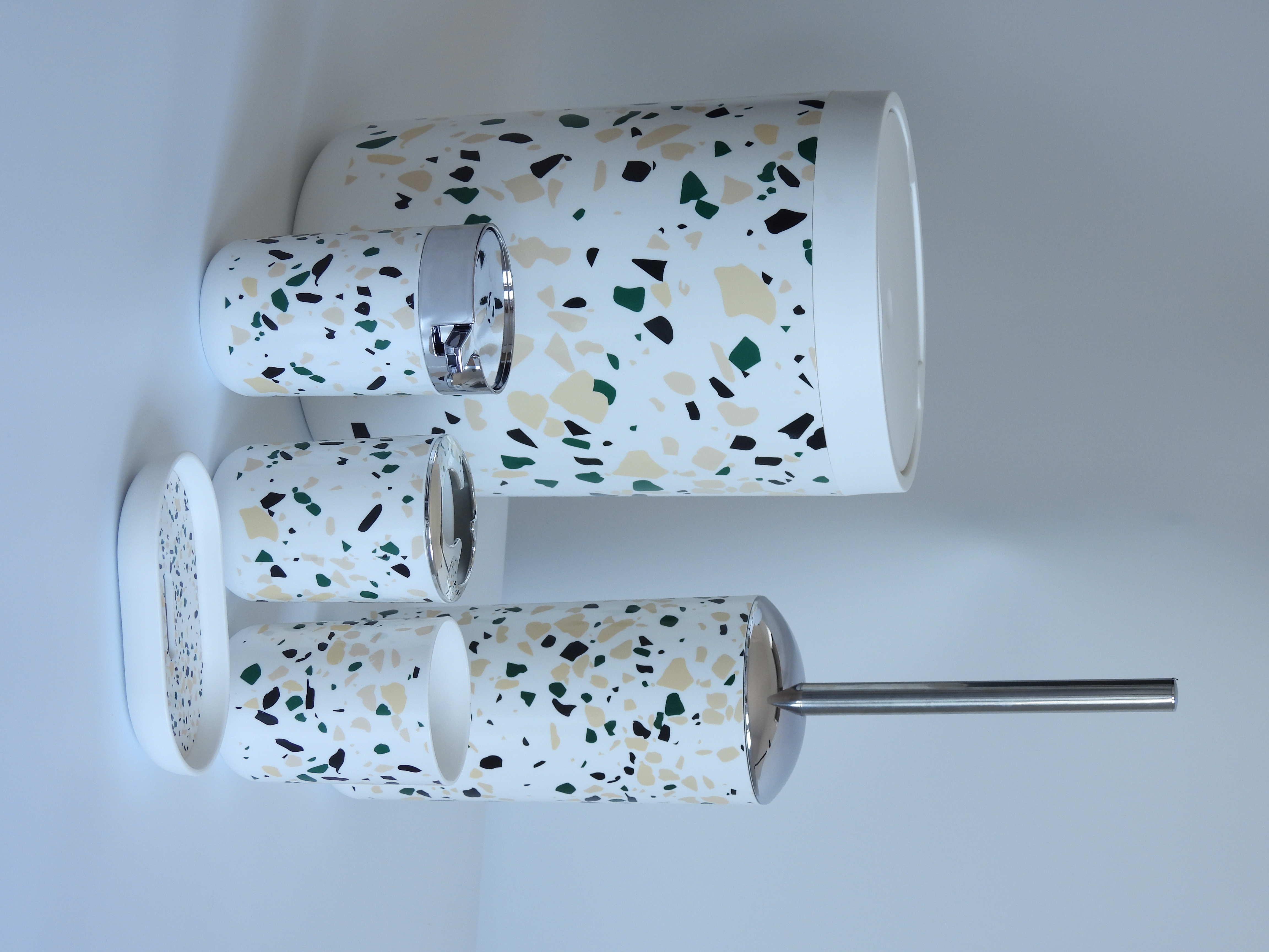 BLACK AND YALLOW SET