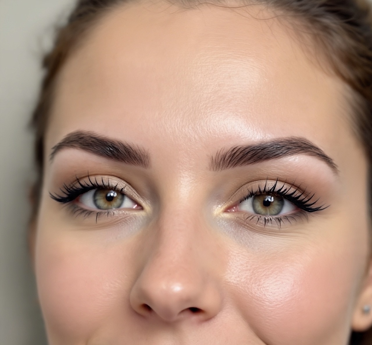 Eyebrow Lamination with Tinting