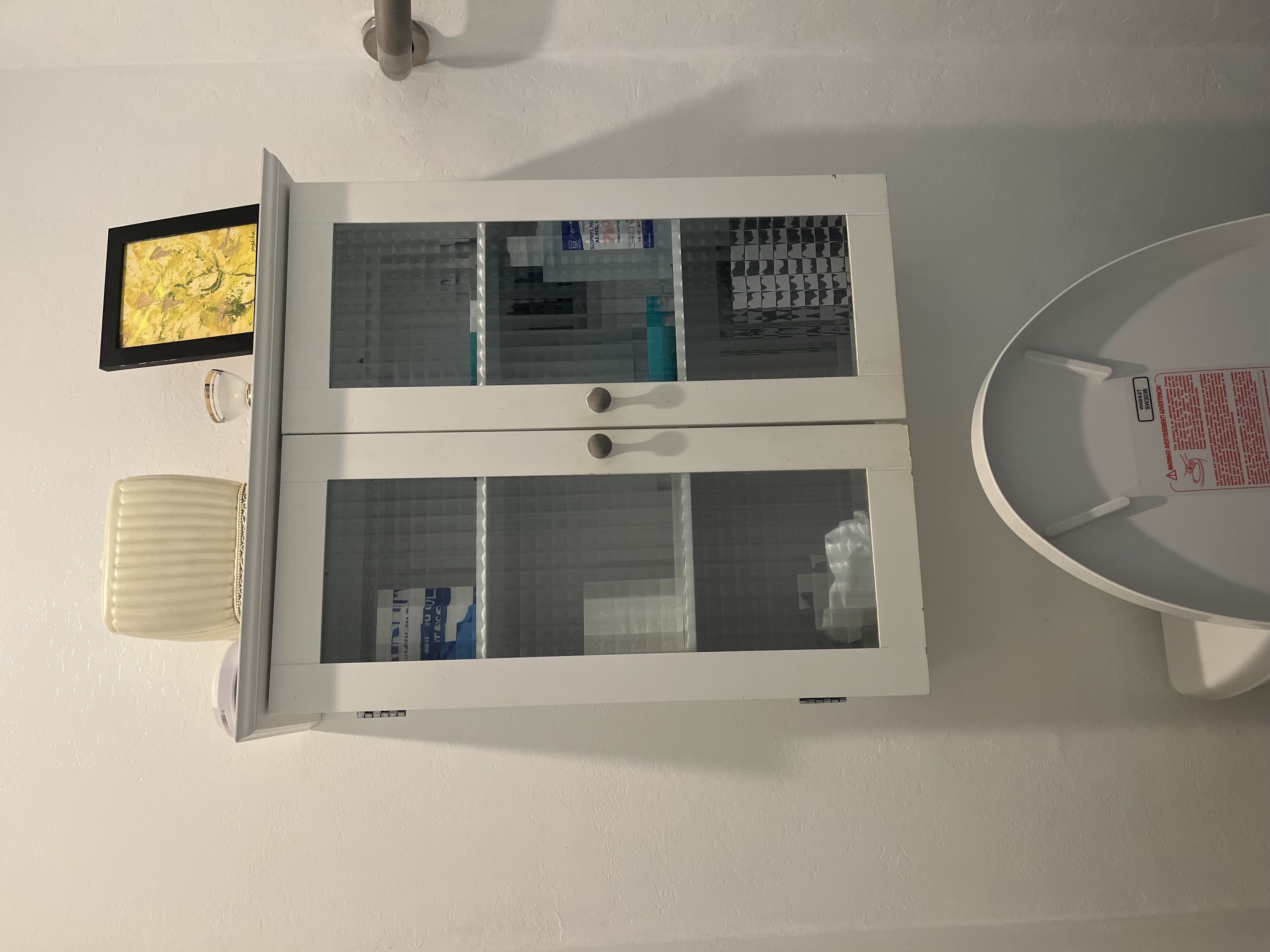 Acrylic 4.5" x 6.5" [Good Luck with Money in the Bathroom] / アクリリック 11.5 cm x 16.5 cm 「金運良し」