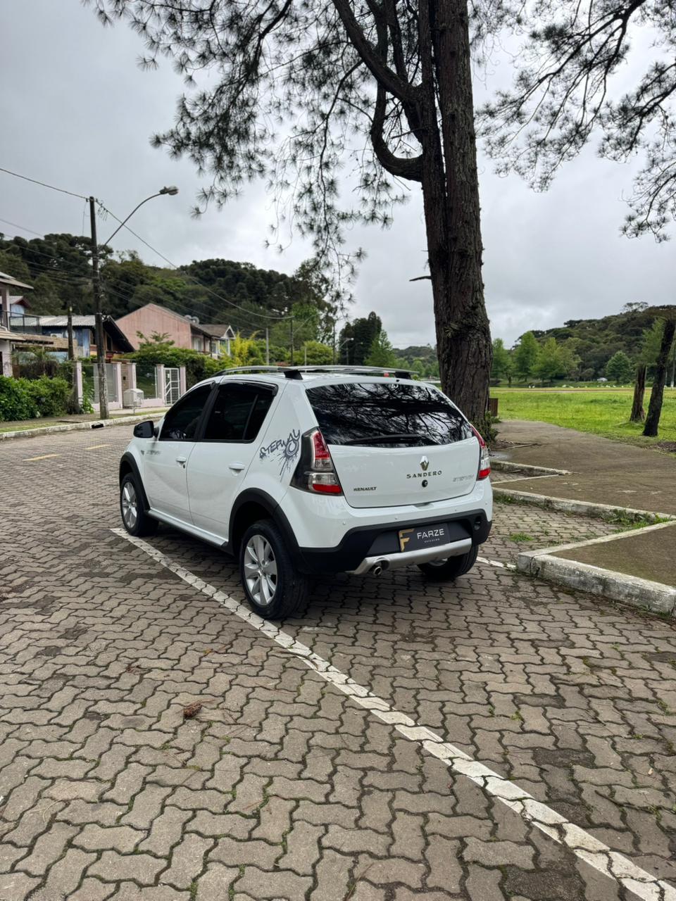 RENAULT SANDERO STEPWAY 1.6 AT 2014