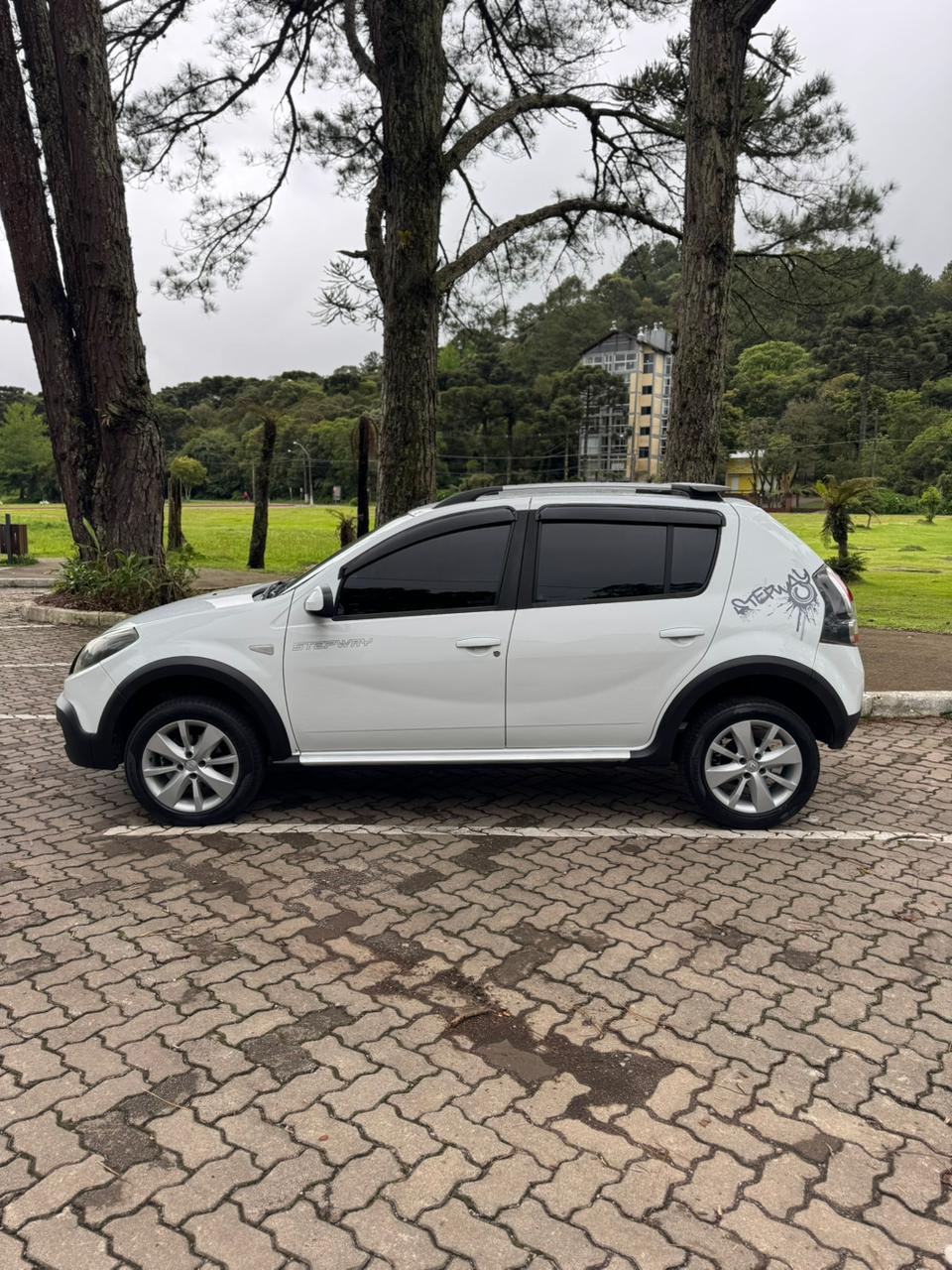 RENAULT SANDERO STEPWAY 1.6 AT 2014