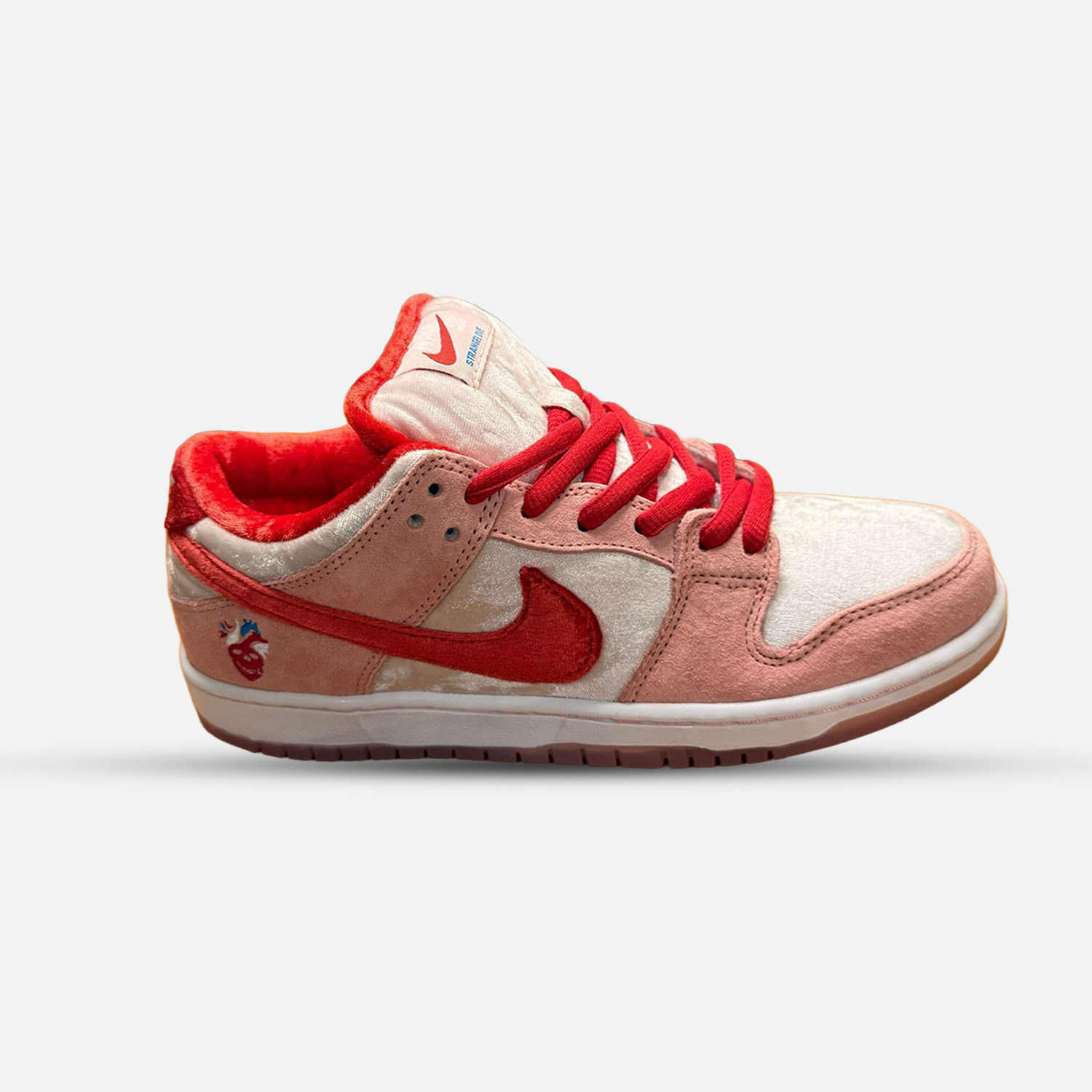 Nike SB Dunk Low 'Strawberry Cough'