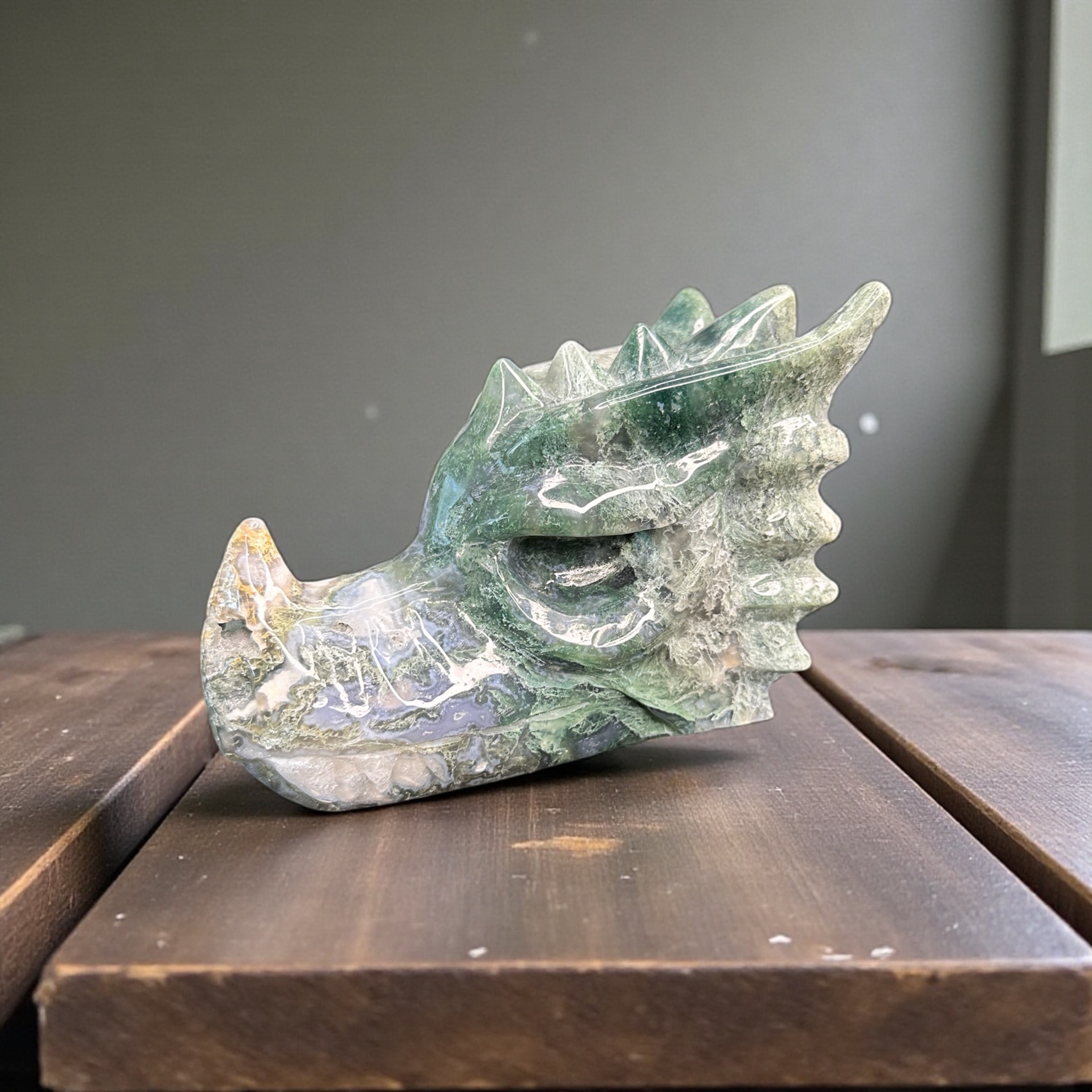 Moss Agate Dragon Head (Large)