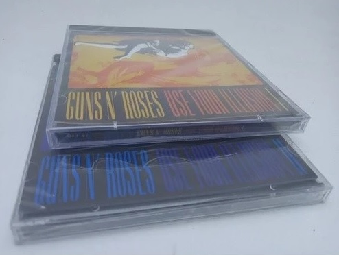 Kit 2 Cds Guns N' Roses - Use Your Illusion 1 E 2 - Lacrados