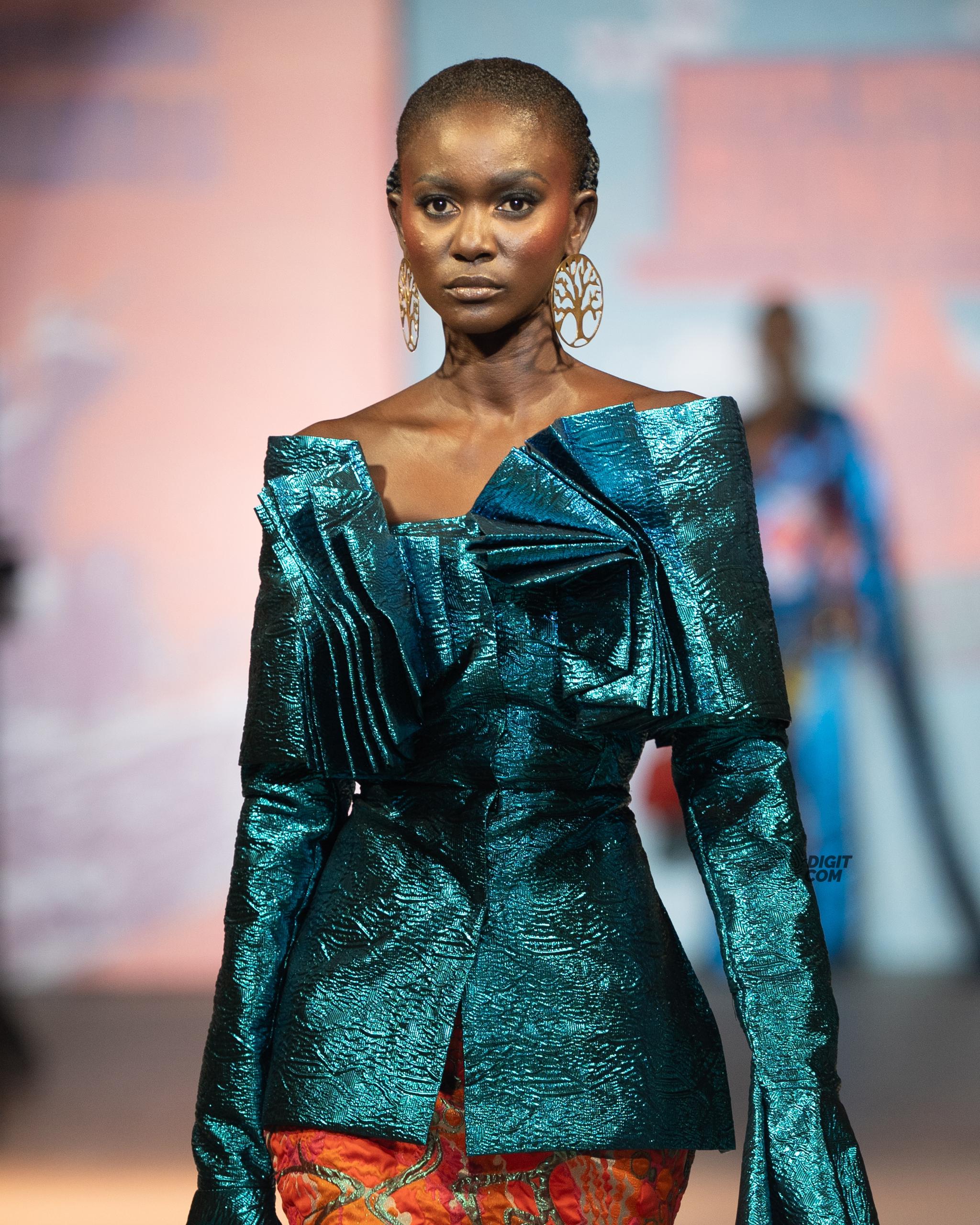 Veste en soie métallisée