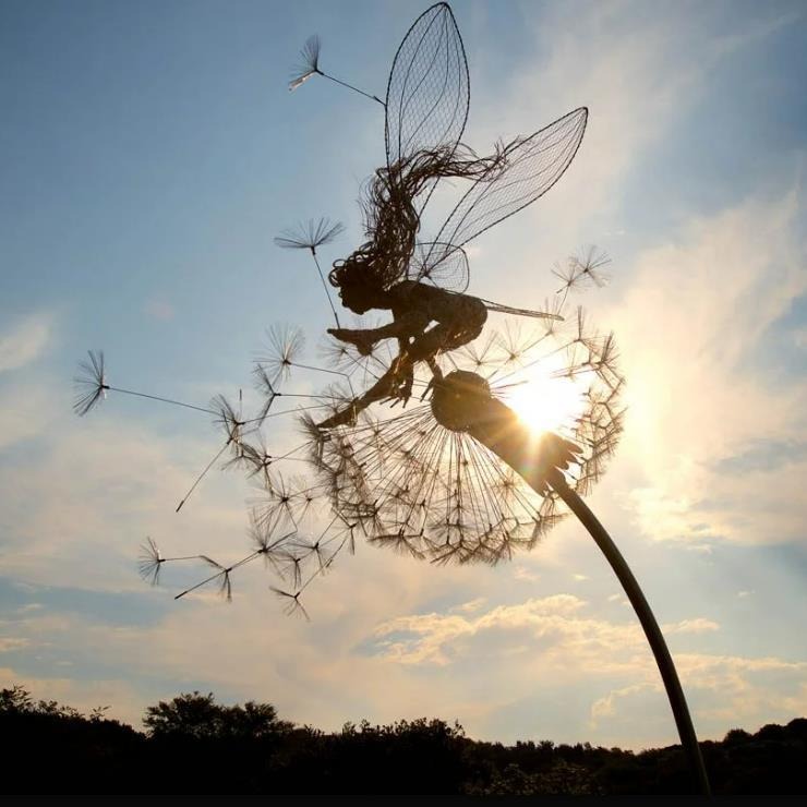 Wonderland-like Garden Decoration