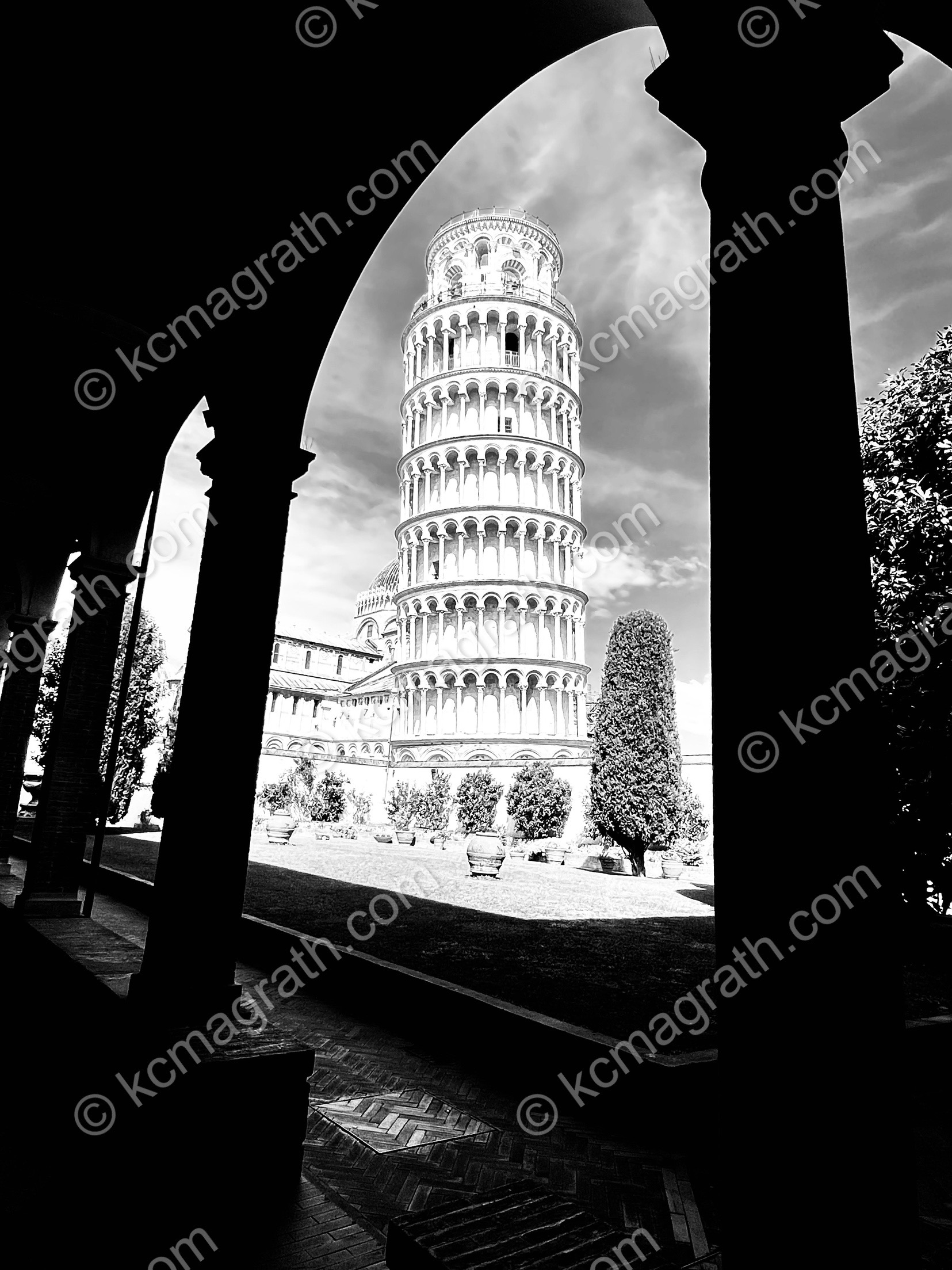 Pisa's Iconic Leaning Tower, B&W, Italy