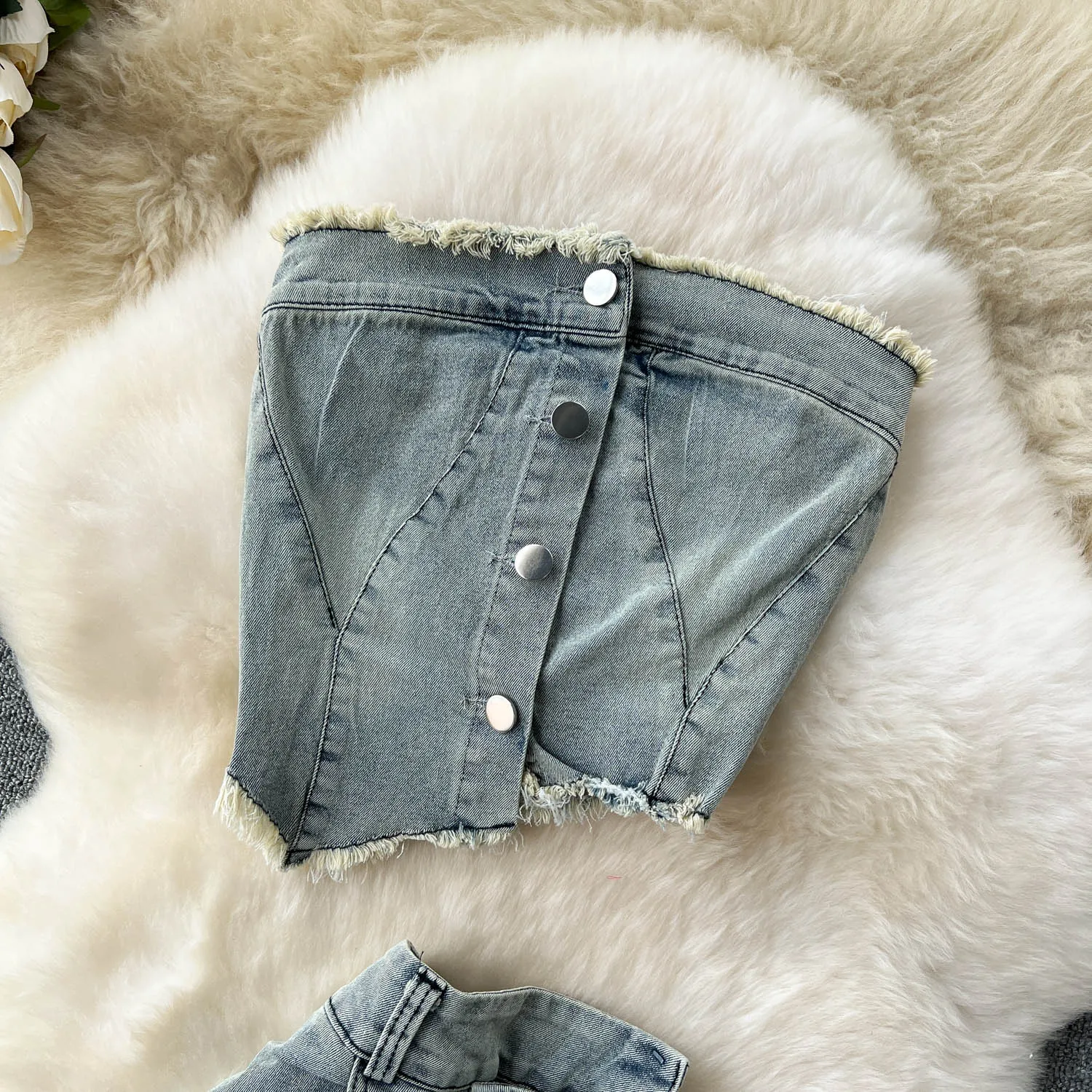 Conjunto de falda y top de mezclilla