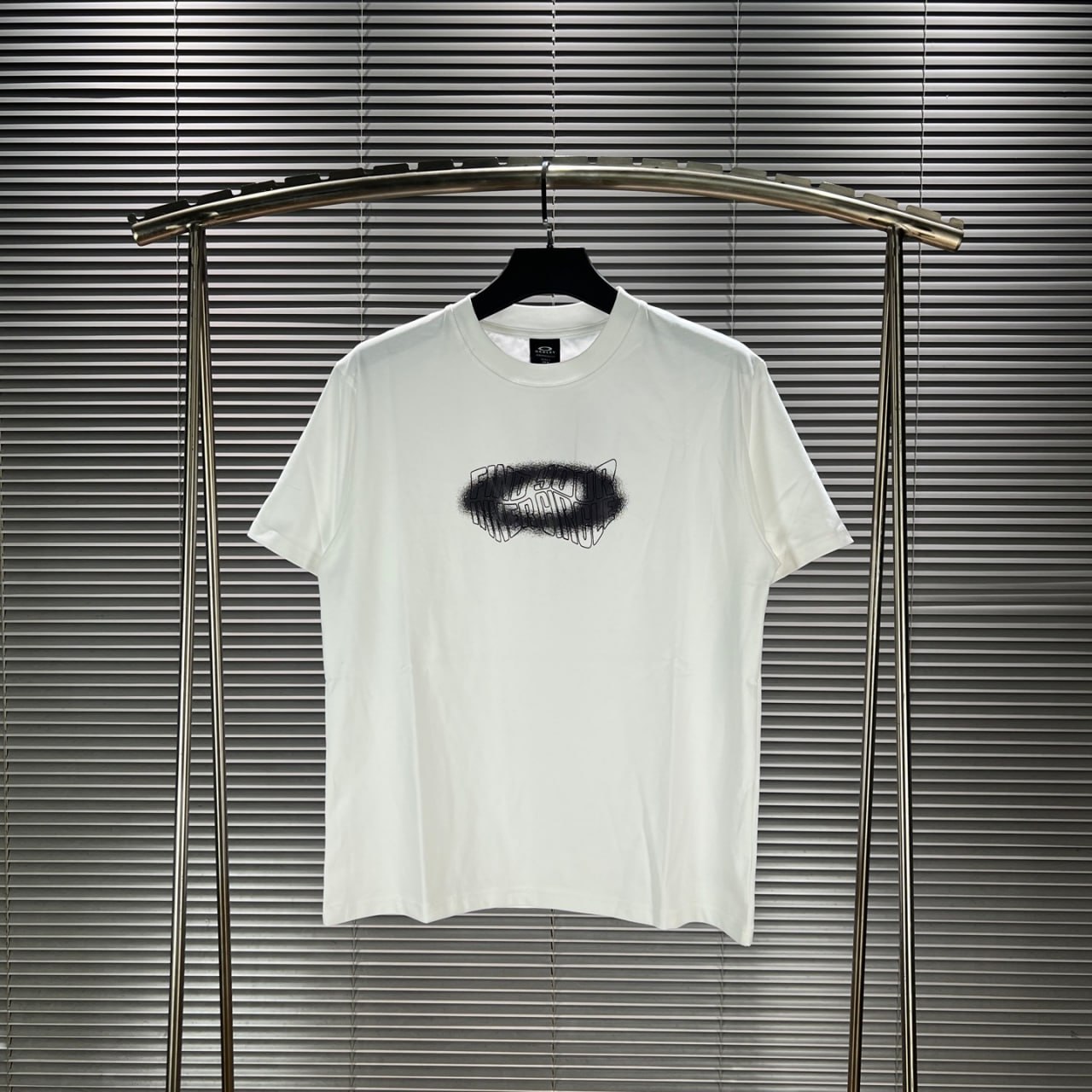 Oakley T-shirt