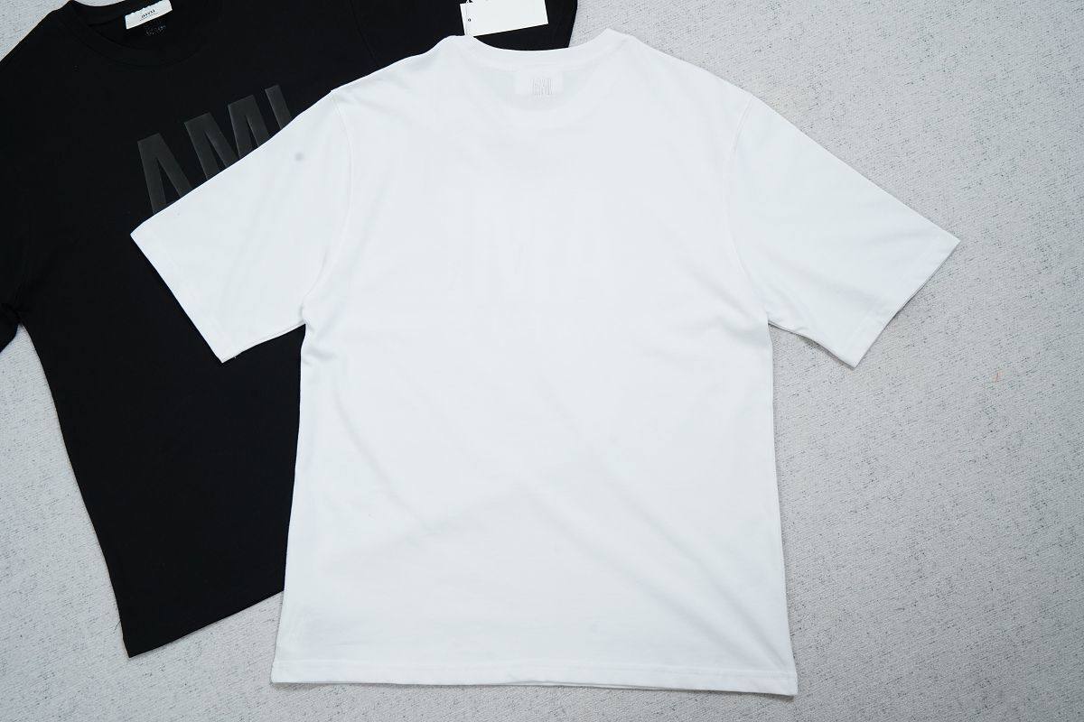 Ami Paris T-Shirt