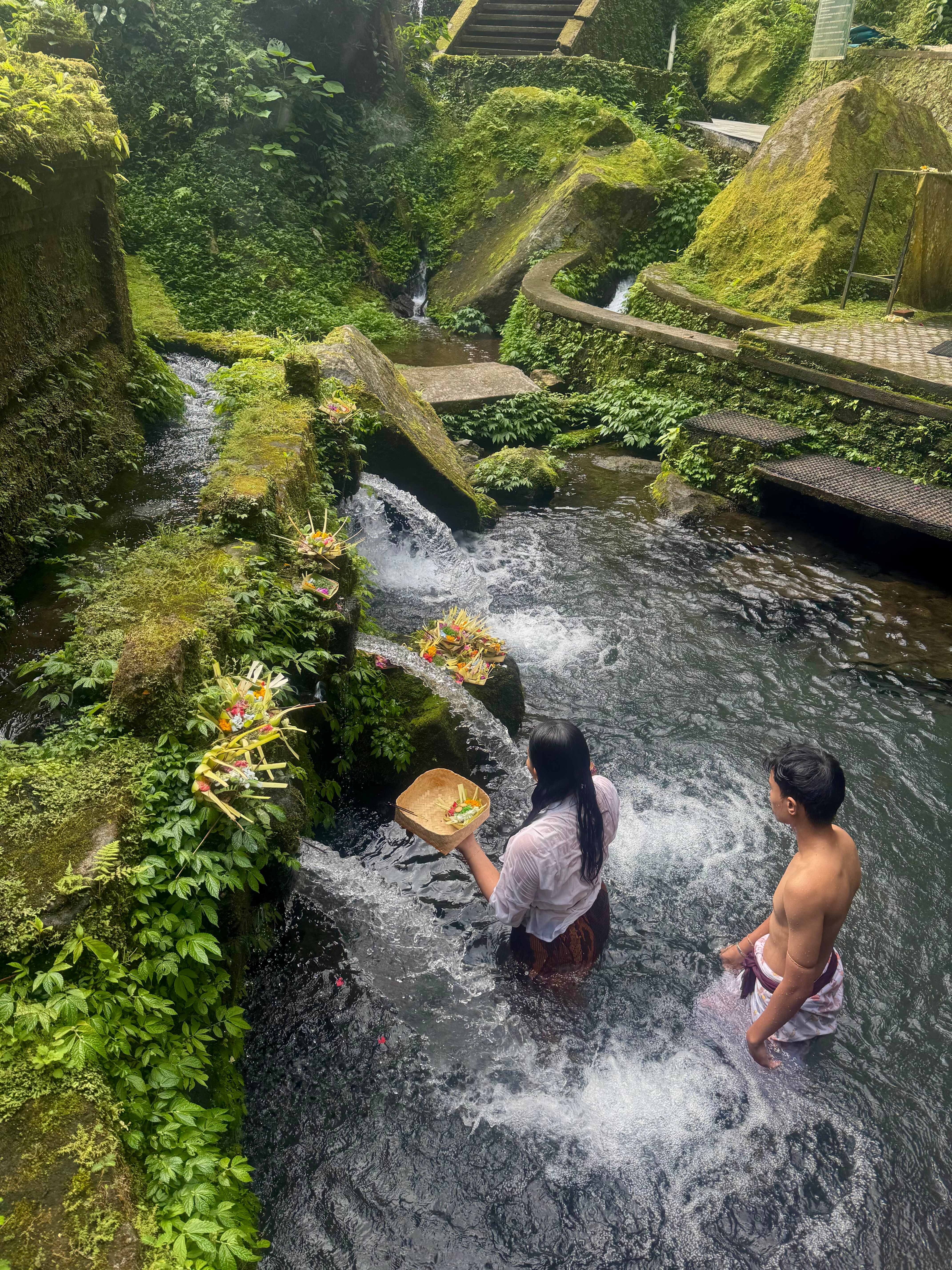 Purification bath and Balinese herbal-brewing class