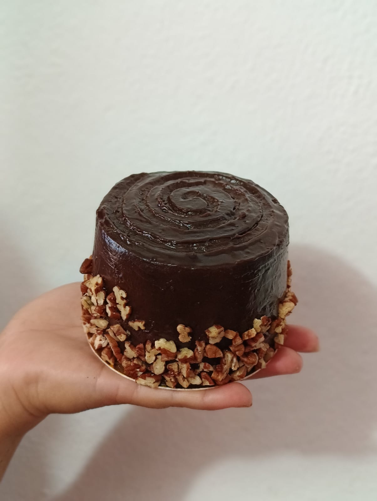 Pastel de chocolate con nuez