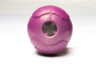 Squeak ‘n Treat Booya   S