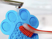 tapis patte léchage