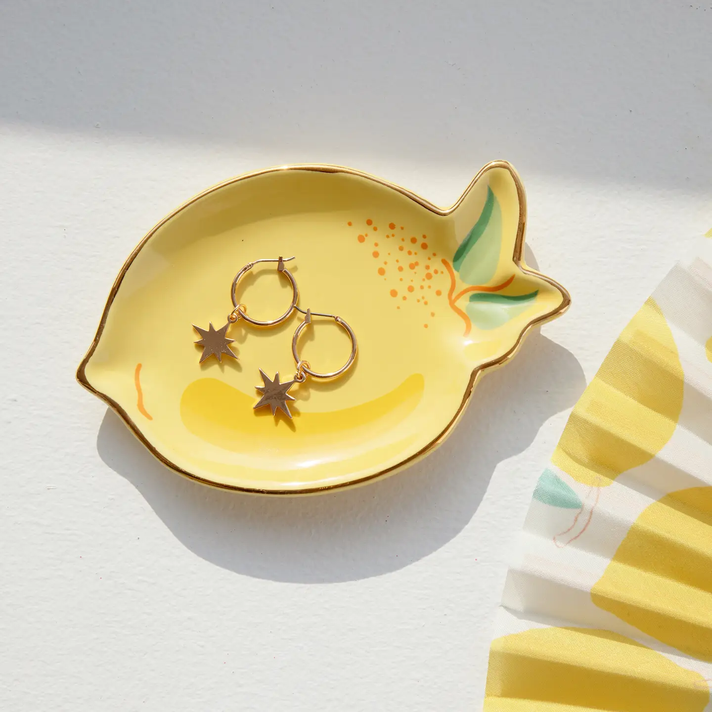 Assiette en forme de citron