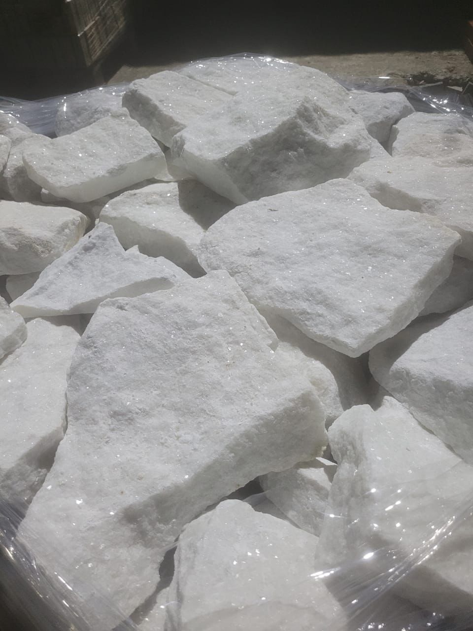 Pedra Moledo Branca Premium