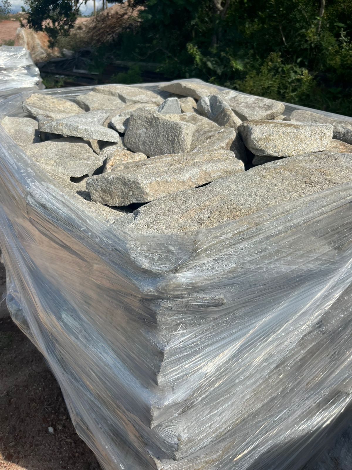 Pedra Moledo Cinza Clara