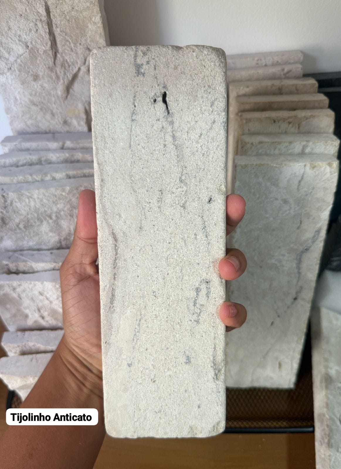 Tijolinho Travertino Anticato