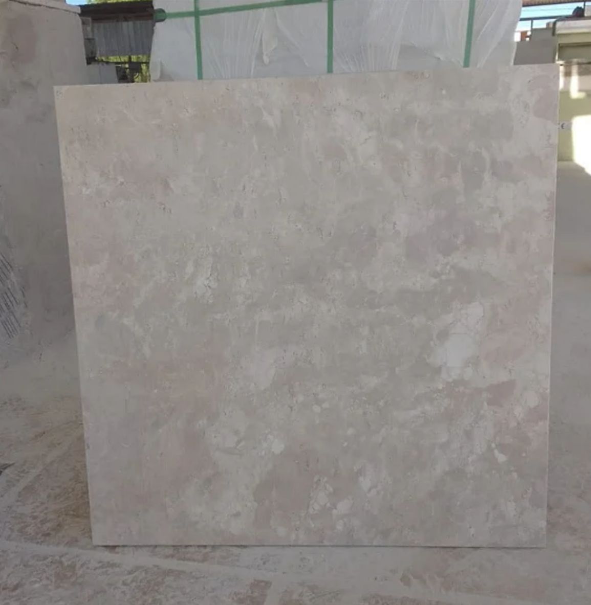 Piso Mármore Travertino Levigado 