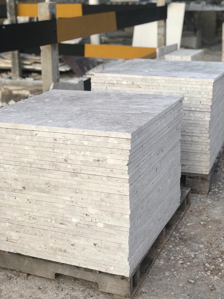 Piso Mármore Travertino Levigado 