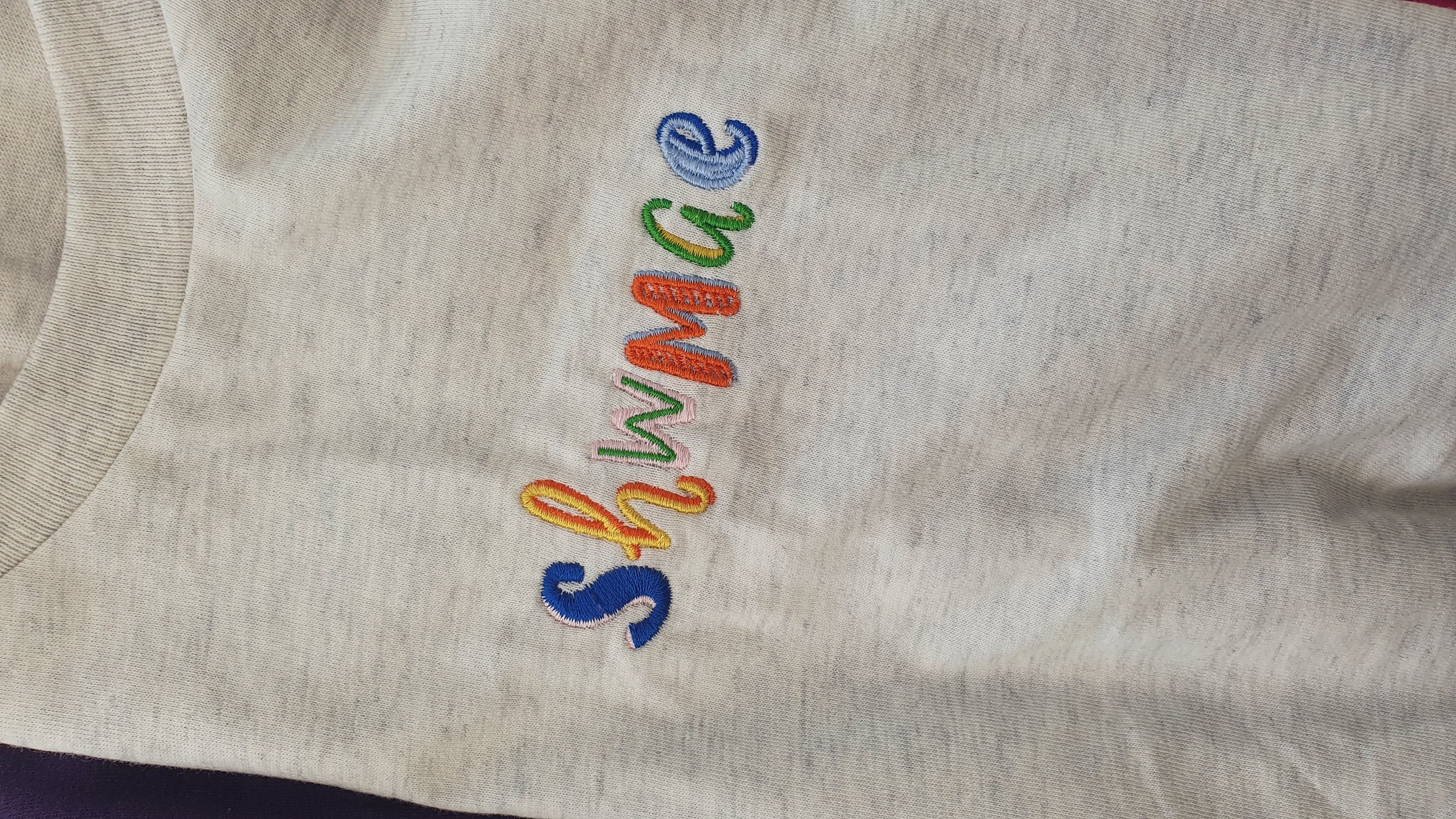 Shwmae (Embroidered)